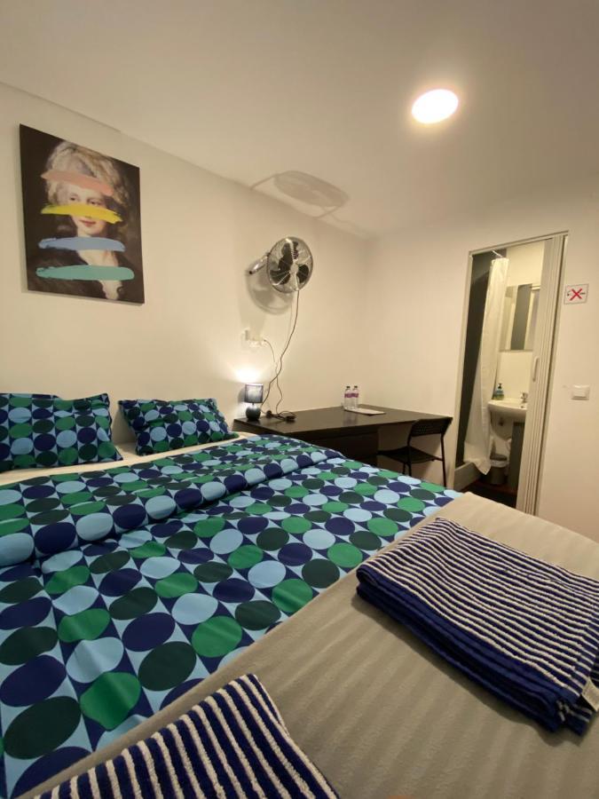 Casa Vale Ecotainer Hostel Lissabon Buitenkant foto