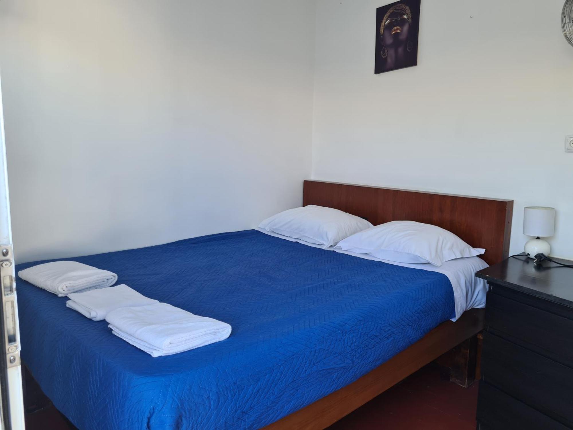 Casa Vale Ecotainer Hostel Lissabon Buitenkant foto
